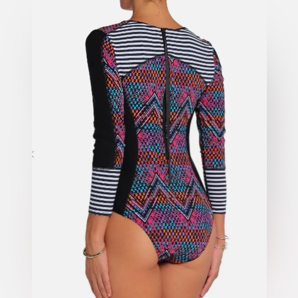 Tart Pamona Colorful UPF Long Sleeve One Piece Swimsuit Rashguard Size Medium - Picture 2 of 10